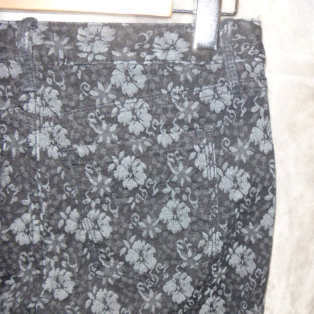 BANANA REPUBLIC FLORAL JACQUARD SKINNY JEANS SIZE 25